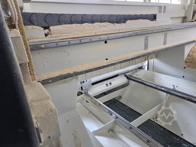 Centre d'usinage SCM accord 30 fx