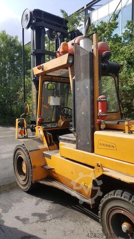 Ładowacz czołowy Heden 5680