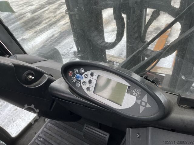 รถโฟล์คลิฟท์ไฟฟ้า 4 ล้อ Still RX60-35