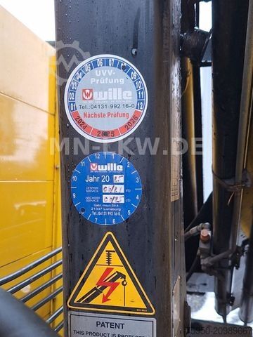 Truck-mounted crane van RENAULT MIDLUM 220 DXI HIAB KRAN 9,1m TÜV 07/2026