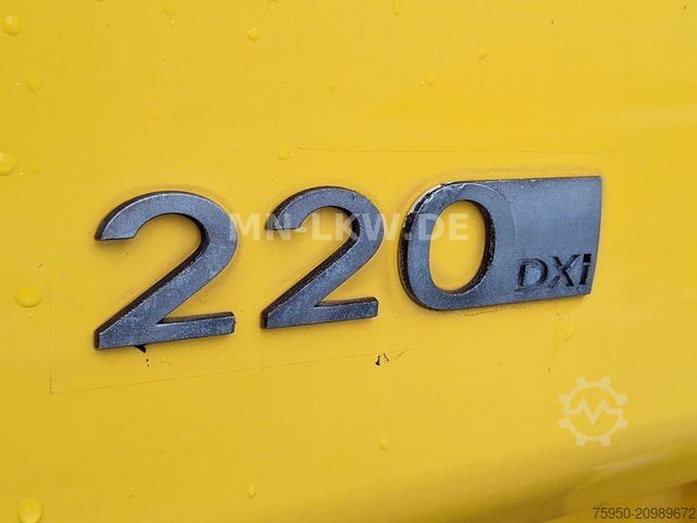 Pick-up van RENAULT MIDLUM 220 DXI HIAB KRAN 9,1m TÜV 07/2026