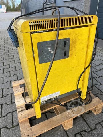 Carretilla elevadora Doosan B18-T7 triplexmast, ss electrisch