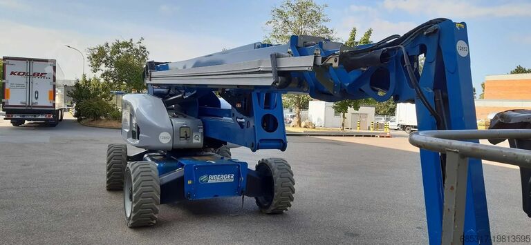 Kĺbové rameno Niftylift HR 28 Hybrid 4x4