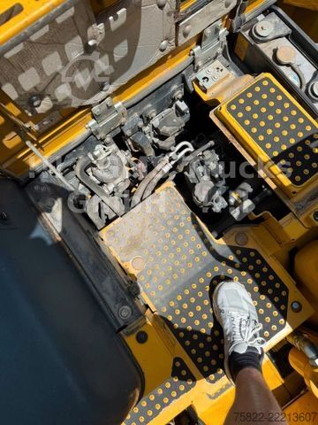 Rupsgraver KOMATSU PC 138-11US / POWERTILT 3 Löffel / NUR 5900h