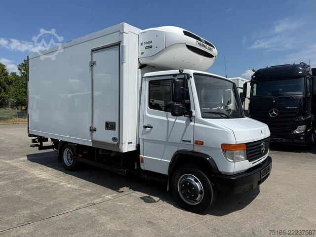 Furgão frigorífico MERCEDES-BENZ VARIO 816 D Kühlkoffer 4 m LBW 1 TO.*TK T 800 R