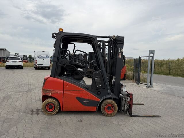 Xe nâng động cơ diesel Linde H16D-01