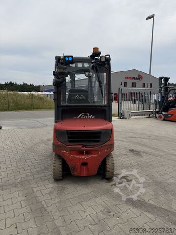 Xe nâng động cơ diesel Linde H16D-01