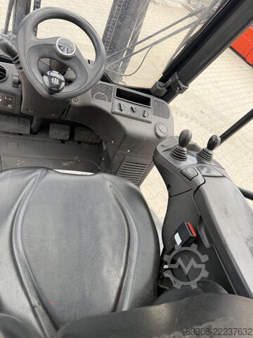 Xe nâng động cơ diesel Linde H16D-01