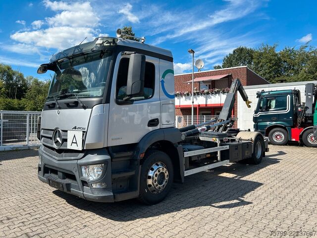 Xe tải ben móc container (roll-off) MERCEDES-BENZ 1836 Antos Abroller 4x2