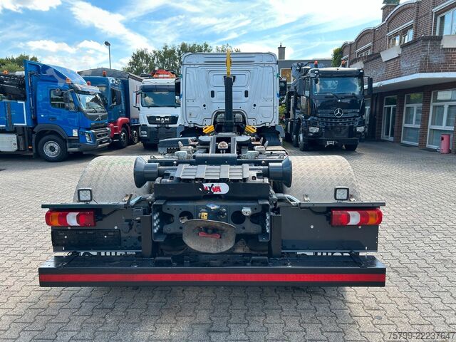 Xe tải ben móc container (roll-off) MERCEDES-BENZ 1836 Antos Abroller 4x2