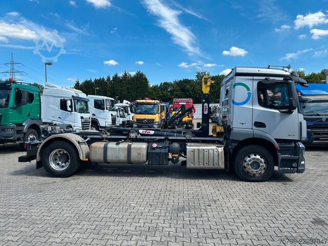 Xe tải ben móc container (roll-off) MERCEDES-BENZ 1836 Antos Abroller 4x2