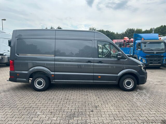 Xe van mui cao MAN TGE Kastenwagen 4x2