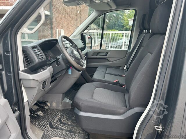 Xe van mui cao MAN TGE Kastenwagen 4x2