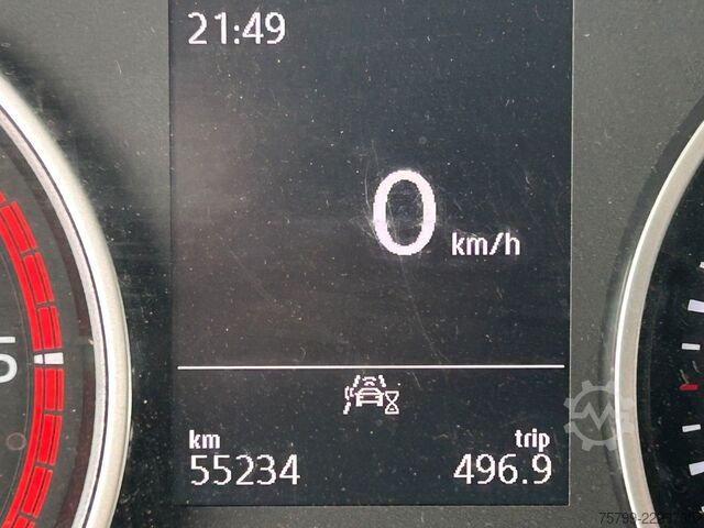 Xe van mui cao MAN TGE Kastenwagen 4x2