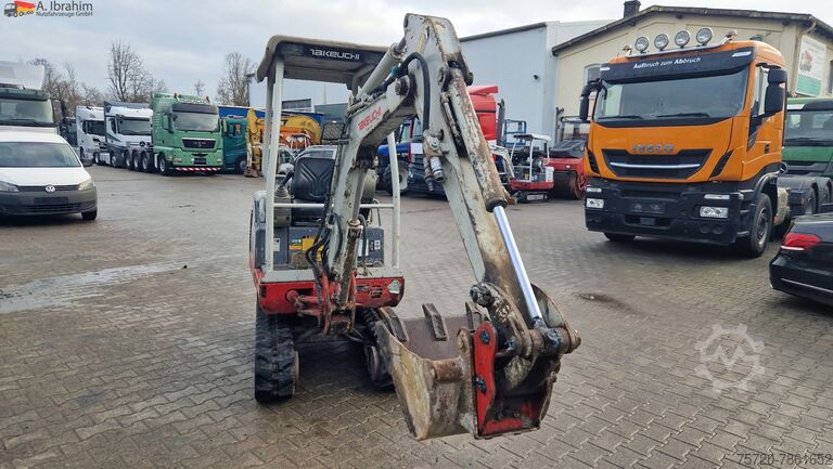حفارة صغيرة Takeuchi TB014 Schnellwechsler | 2 x vorhanden