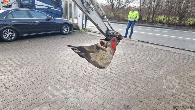 حفارة صغيرة Takeuchi TB014 Schnellwechsler | 2 x vorhanden