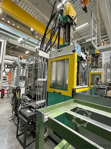 Vertikalni stroj za brizganje Arburg Allrounder 420C 1300-350 VU