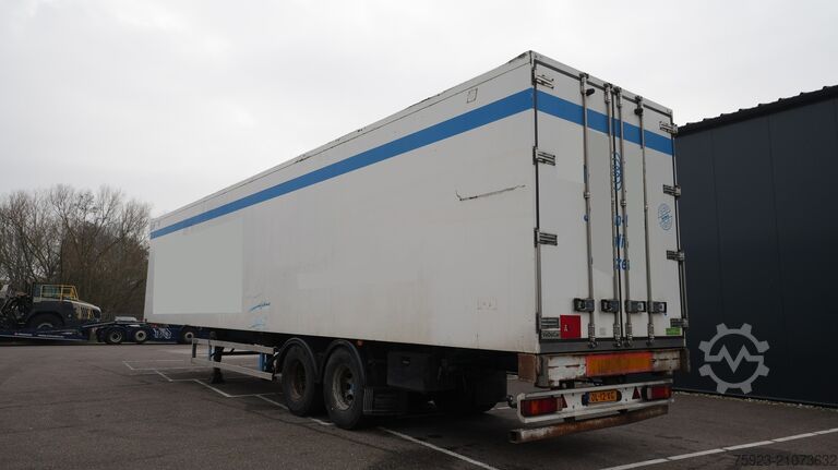Priklopnik za platformo LAG 2 AXLE CLOSED BOX WITH FRONT AND BACK DOORS