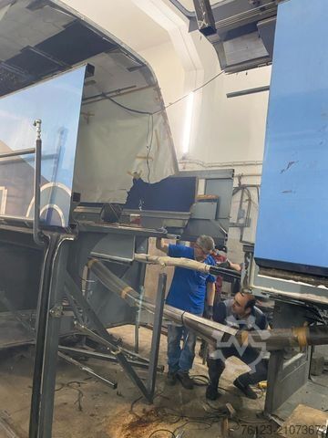 Kamp prikolica/kamper Neoplan Starliner 2 XXL Wohnbus Setra