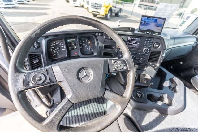 크레인이 있는 티퍼 Mercedes-Benz AROCS 3243 BB+BIBENNE+ BAE HYDR+FASSI 16T/m+2EXT