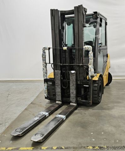 LPG viljuškari Jungheinrich TFG 430s 4.7m/ 3t /4 ventil