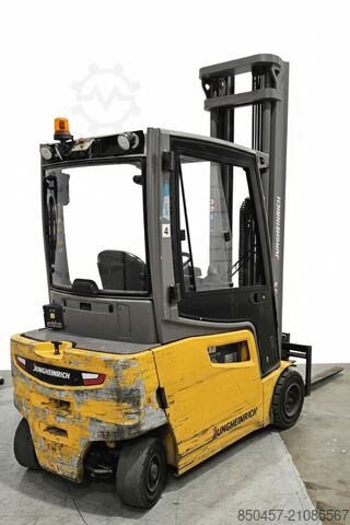 Electric - 4 wheels Jungheinrich EFG 320 Li-Ion 6.8m/ 2t/ 2020yy