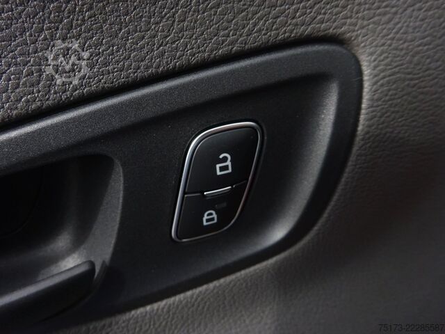 Xe cứu hỏa FORD Transit 350 L3H2 Trend MTW Stndhz AHK 2xKlima