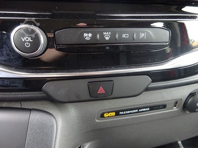 Xe cứu hỏa FORD Transit 350 L3H2 Trend MTW Stndhz AHK 2xKlima