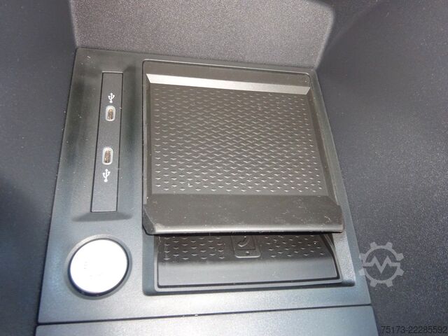 厢式货车 FORD Transit Connect Limited L1 Kasten Stndhzg 2xS-Tü