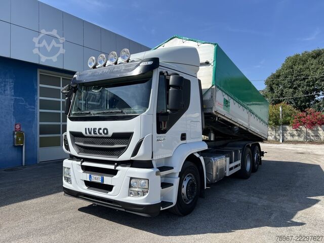 Trostrani kiperski kamion Iveco Stralis 460