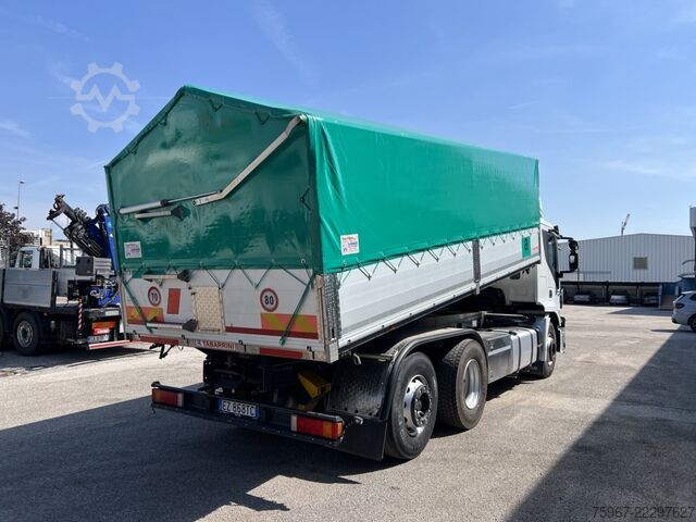Trostrani kiperski kamion Iveco Stralis 460