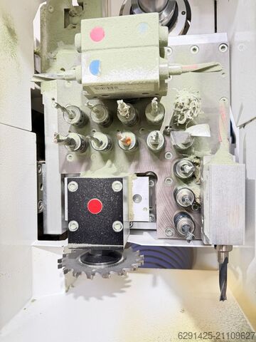 Läpivirtauskoneistuskeskus HOMAG DRILLTEQ V 200 / OPTIMAT BHX055