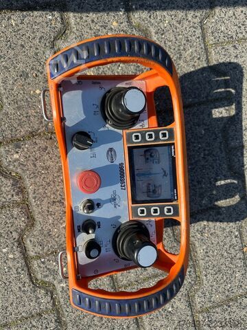 Autokranwagen Böcker RK 36-2400 / Raupenkran / UVV NEU