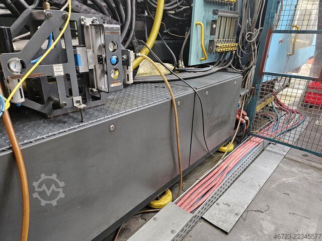 Injection molding machine DEMAG ergotech 420-1450h/320r