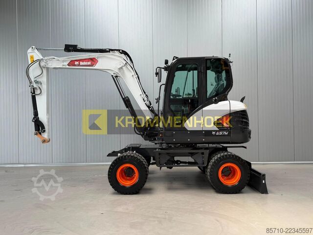 Bager na kotačima Bobcat E 57 W Nieuw