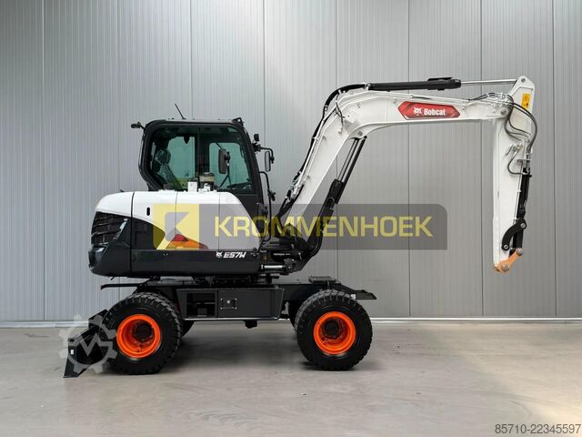 Bager na kotačima Bobcat E 57 W Nieuw