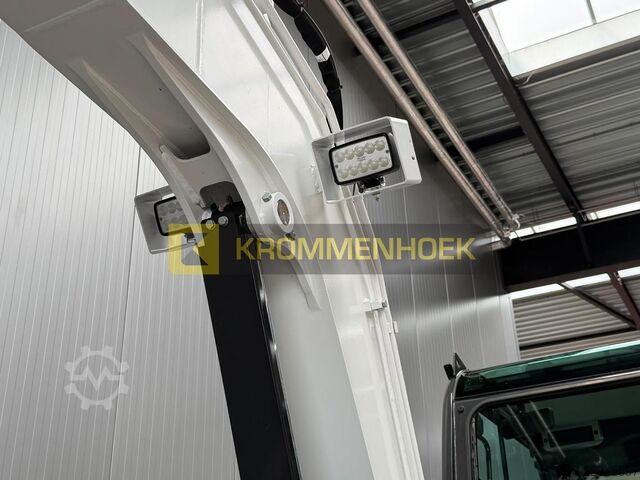 Bager na kotačima Bobcat E 57 W Nieuw