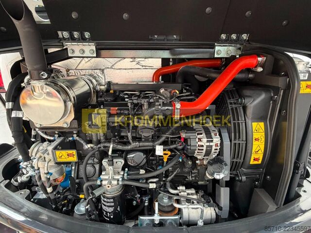 Bager na kotačima Bobcat E 57 W Nieuw