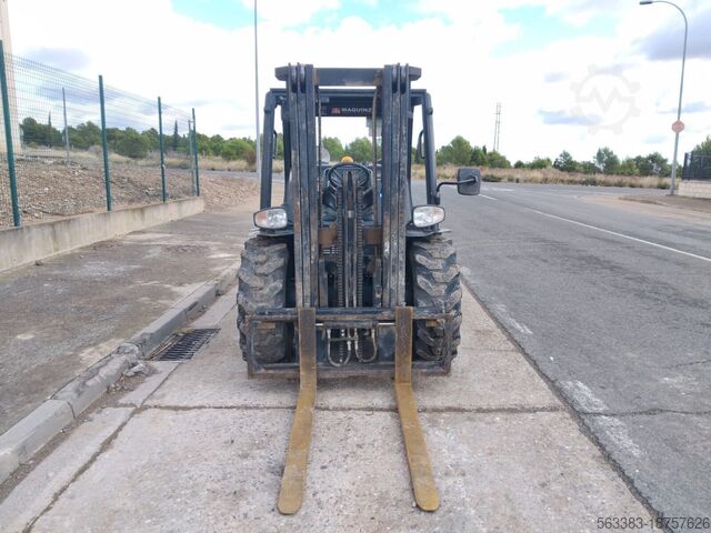 Carrello elevatore fuoristrada Manitou MC18.4 D