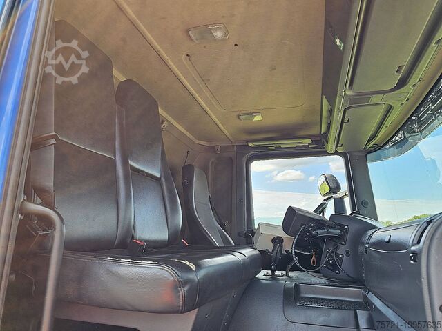 Køretøj til indsamling af affald SCANIA P320 6X2*4 GEESINK NORBA