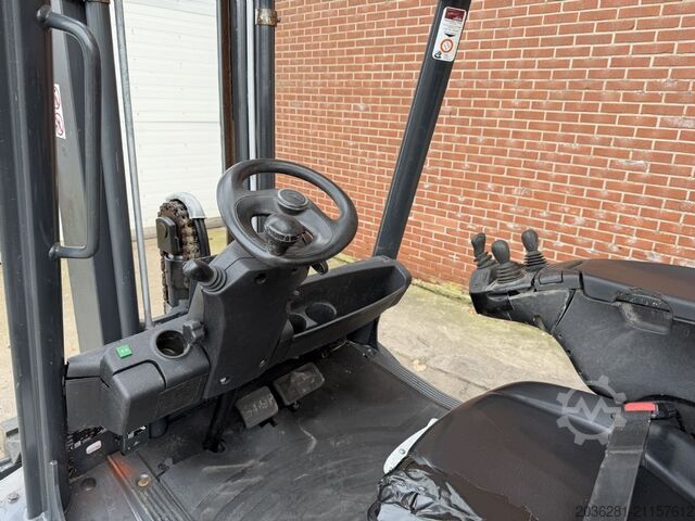 Dieselstapler Linde H35D-02