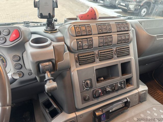 Самосвален камион IVECO Stralis AT260T44 6x4 Kipper Kran Pakfinger 16052