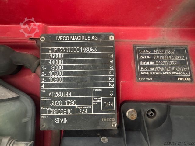 شاحنة قلابة IVECO Stralis AT260T44 6x4 Kipper Kran Pakfinger 16052