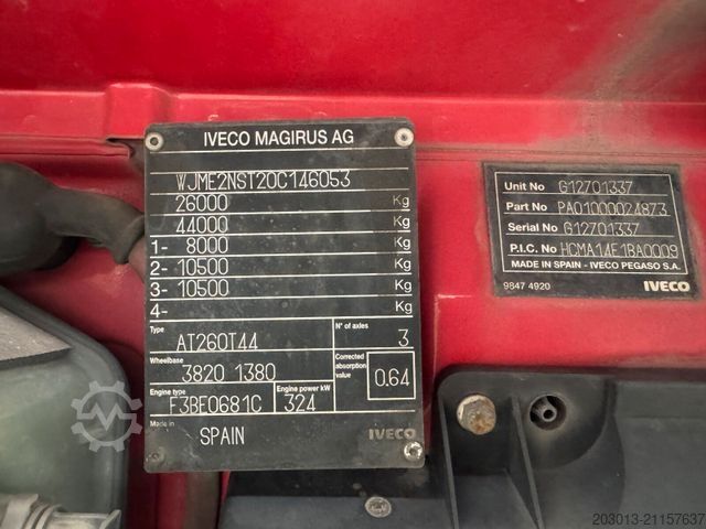 شاحنة قلابة ثلاثية الجوانب IVECO Stralis AT260T44 6x4 Kipper Kran Pakfinger 16052