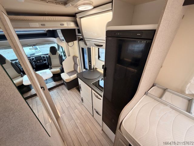 Autocaravana semi-integrada FORSTER FT 699 EB *Einzelbetten-Hubbett-Automatik*
