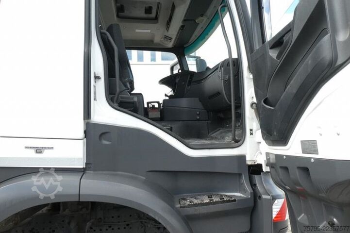 Camión bomba de hormigón MERCEDES-BENZ Arocs 3540 8x4 Betonpumpe Putzmeister BSF 42.5 1