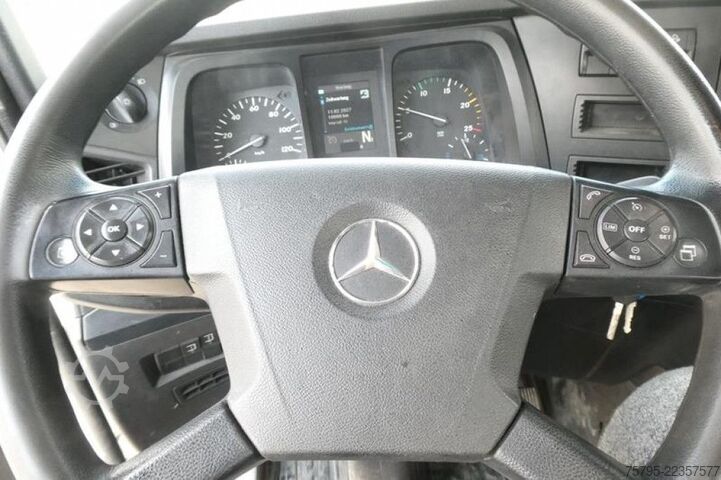 Camión bomba de hormigón MERCEDES-BENZ Arocs 3540 8x4 Betonpumpe Putzmeister BSF 42.5 1