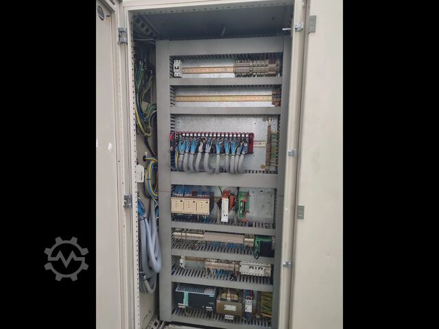 Souffleuse PEHD d’occasion pour 10 L 300 bph UNILOY MILACRON HMS 10/D