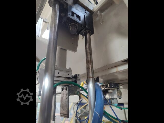 Souffleuse PEHD d’occasion pour 10 L 300 bph UNILOY MILACRON HMS 10/D