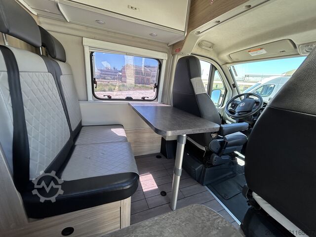 Autocaravana Fiat Ducato Weinsberg Carabus 600 K | 2023 | EURO 6 | Venditore Professionale